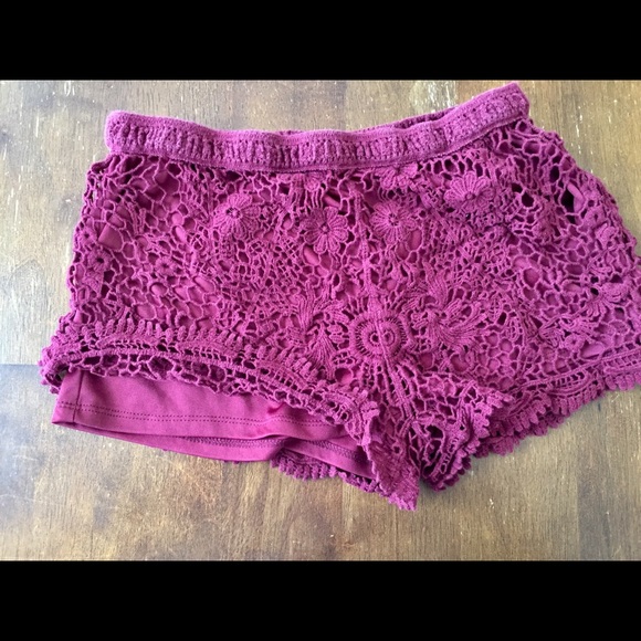 Laced shorts - Picture 2 of 5